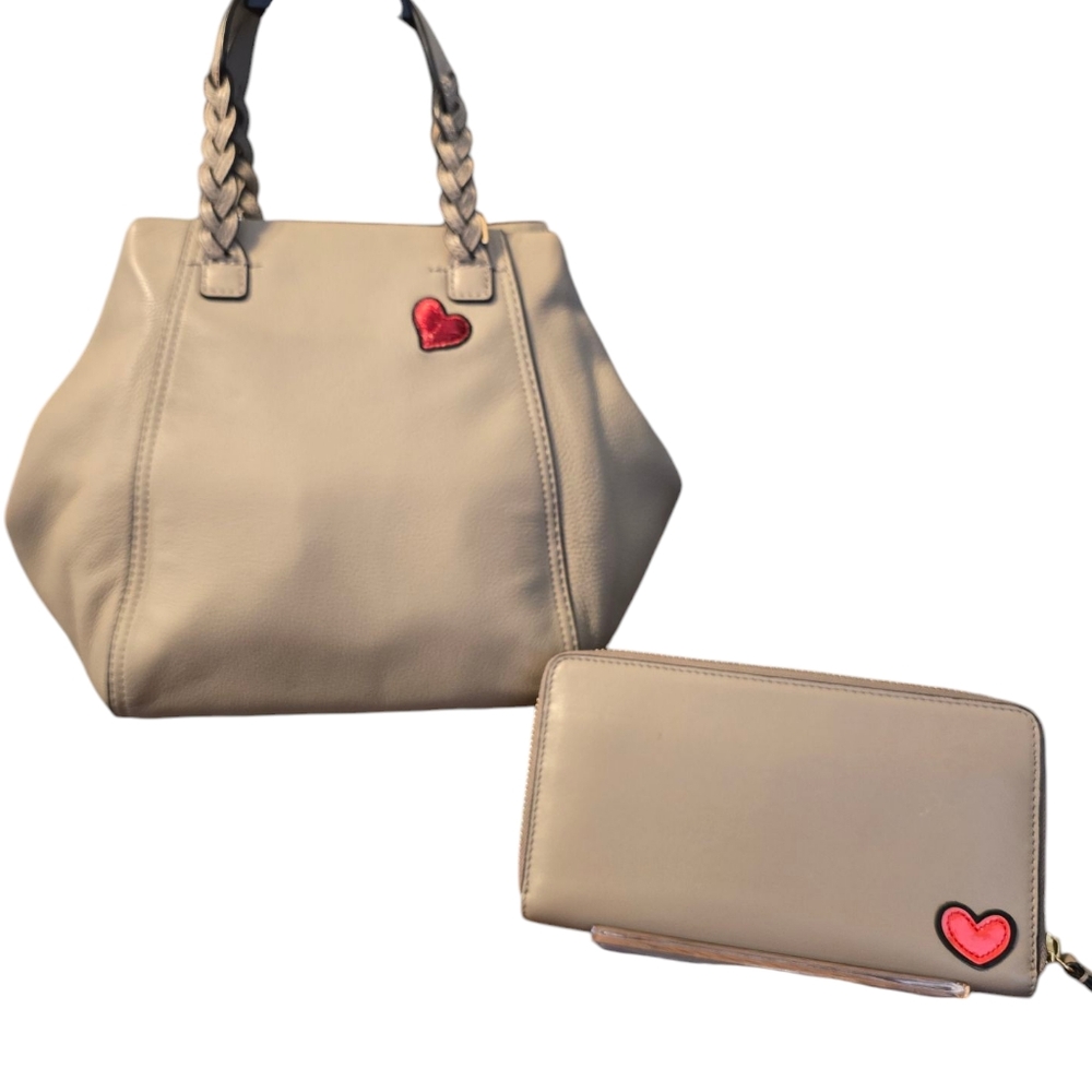 Tory Burch RARE Peace Dove Half Moon Satchel & Wallet Set With Dustbag In EUC - Picture 2 of 16